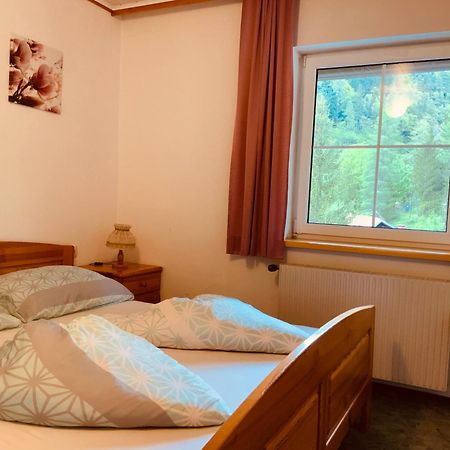 Motel Brunner Apartments & Zimmer Bad Eisenkappel Habitación foto