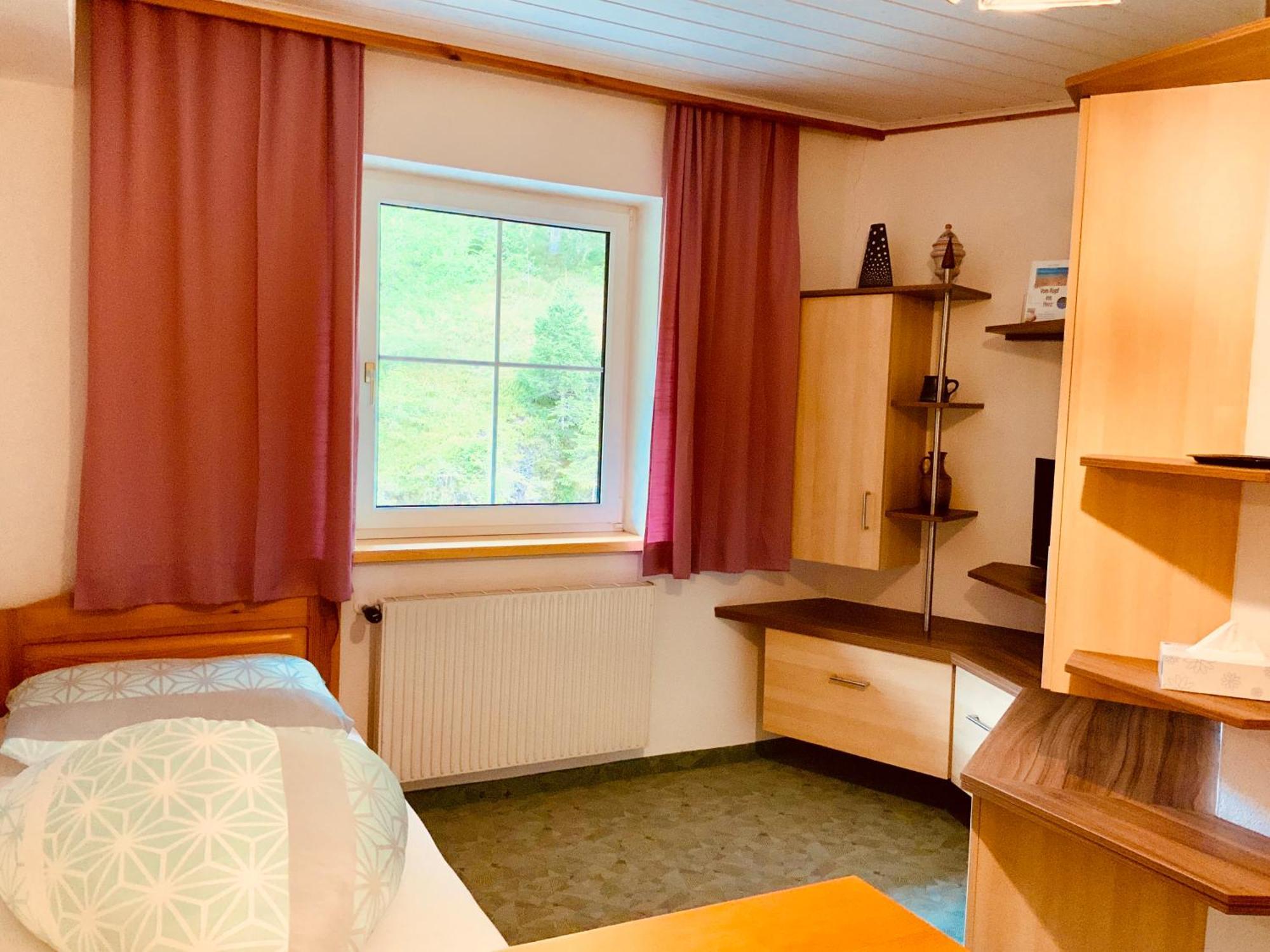 Motel Brunner Apartments & Zimmer Bad Eisenkappel Habitación foto