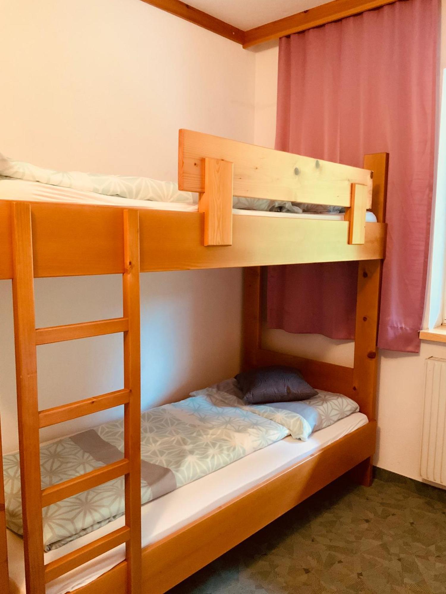 Motel Brunner Apartments & Zimmer Bad Eisenkappel Habitación foto